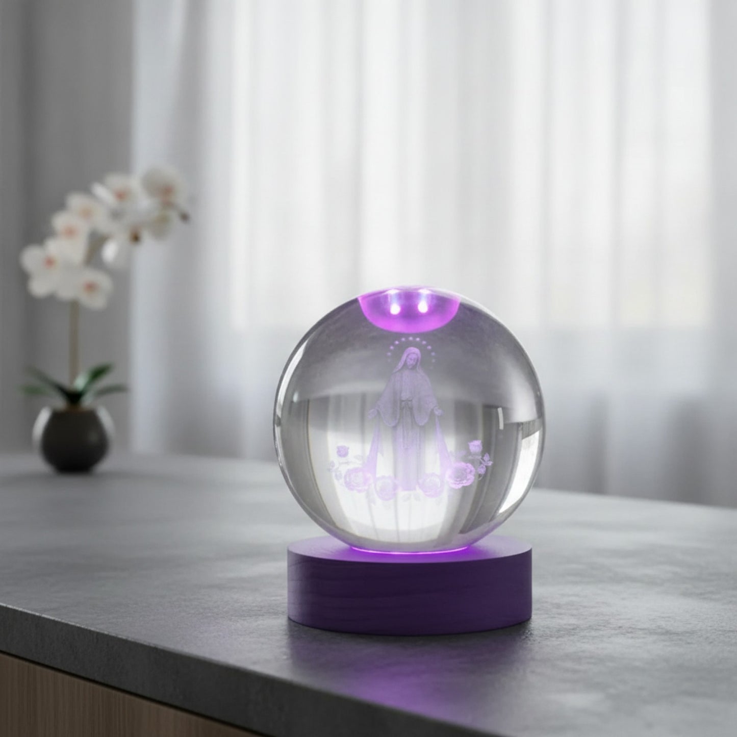 Veilleuse Boule de Cristal Gravée Laser 3D Vierge Marie - Décoration Intérieure & Cadeau Spirituel