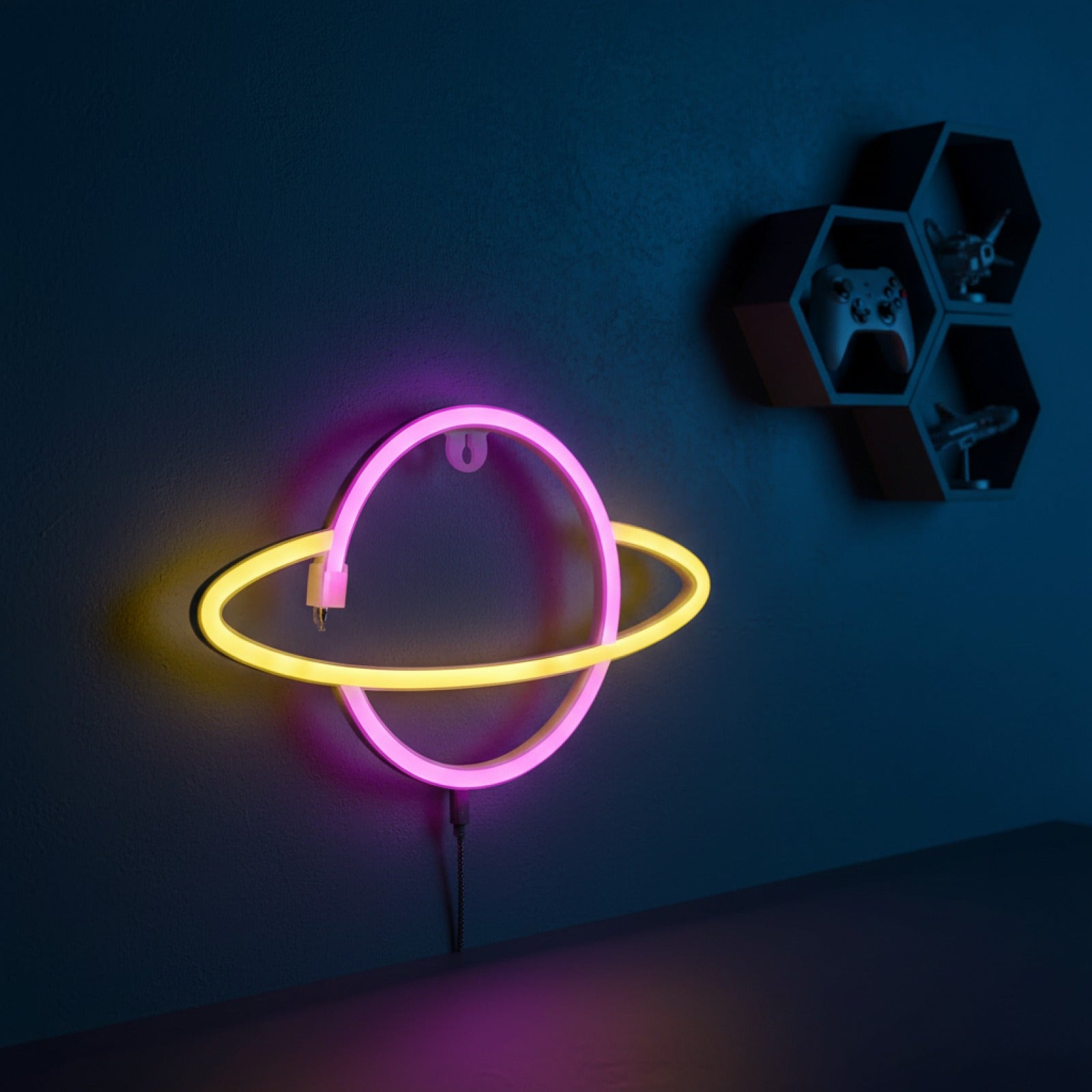 Veilleuse Décorative Planète Rose et Bleue - Cadeau Garçon, Thème Jeux Vidéo, Alimentation USB/Piles
