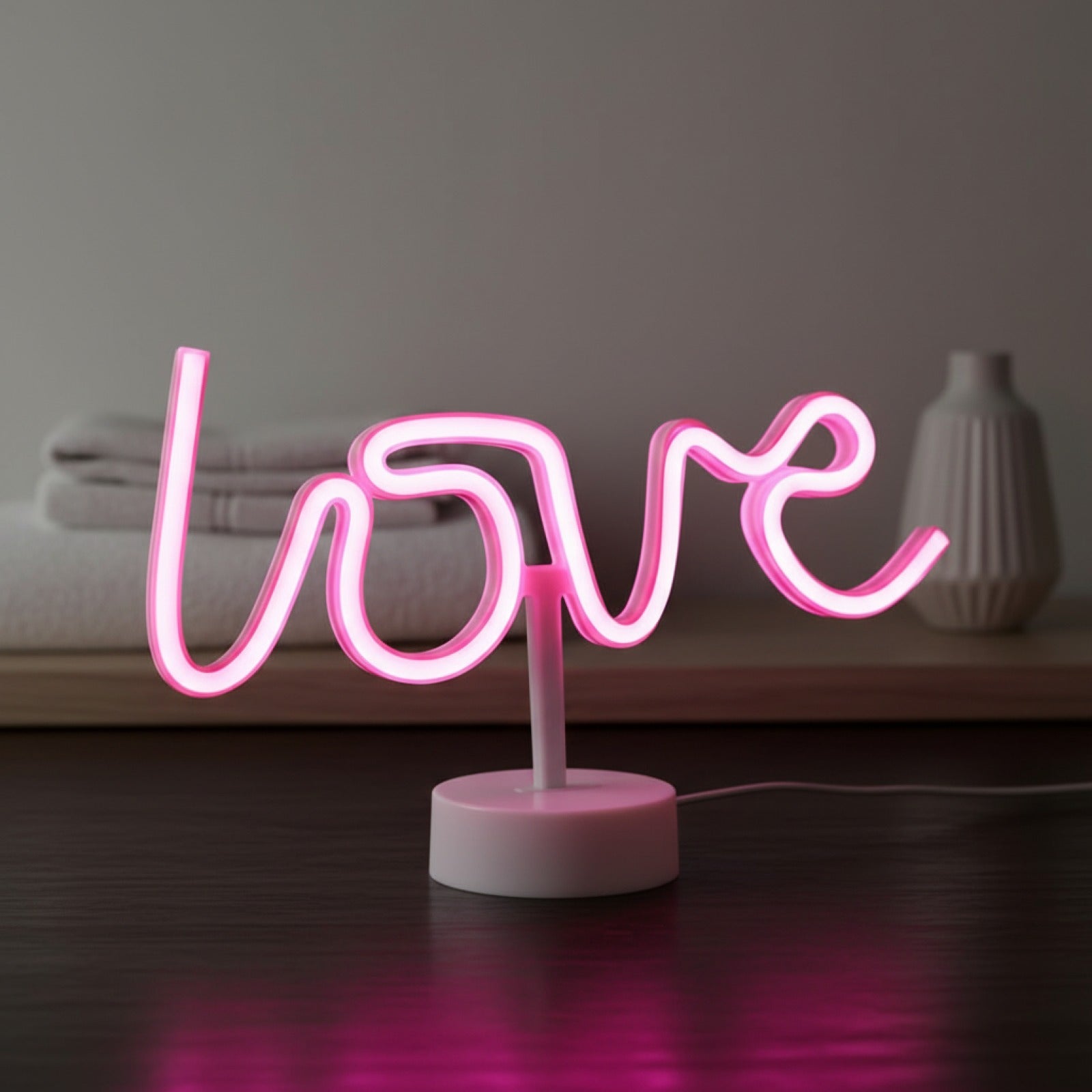 Veilleuse Néon LED "Love" USB/Batterie pour Décoration de Chambre, Fête, Mariage - Idée Cadeau Saint-Valentin